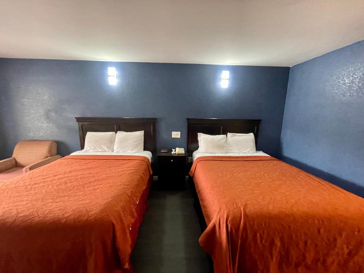 Key West Inn - Roanoke Extérieur photo