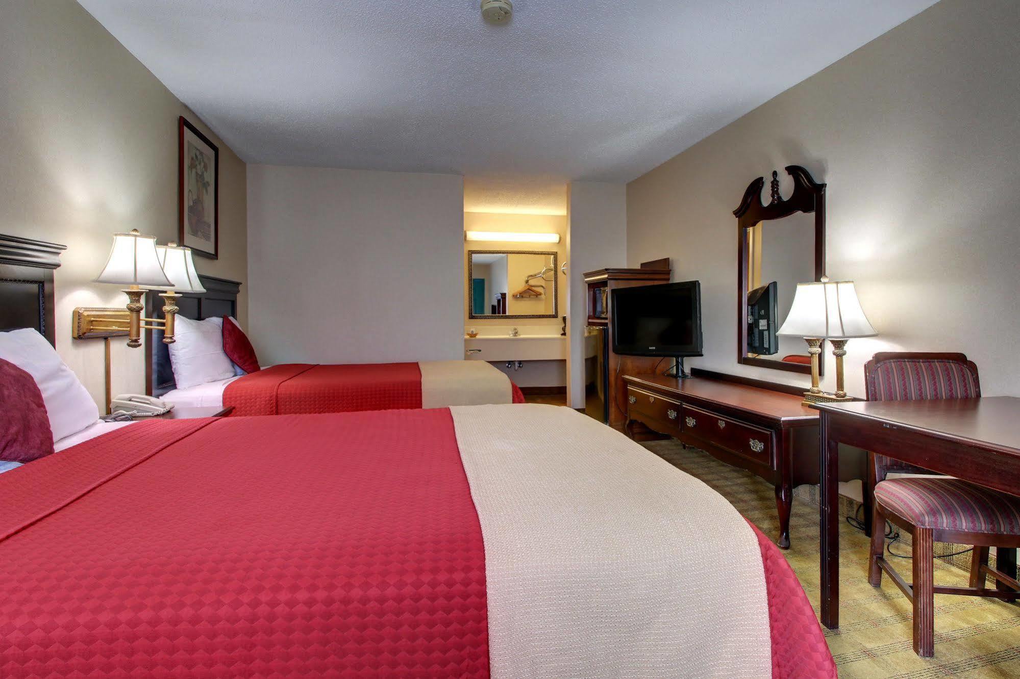 Key West Inn - Roanoke Extérieur photo
